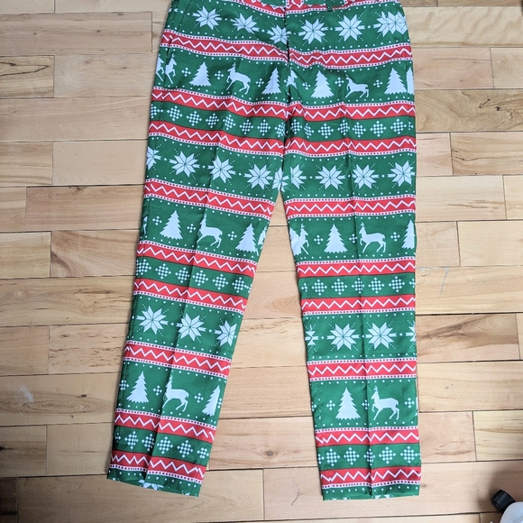 Holiday Suit - Picture 3 of 7